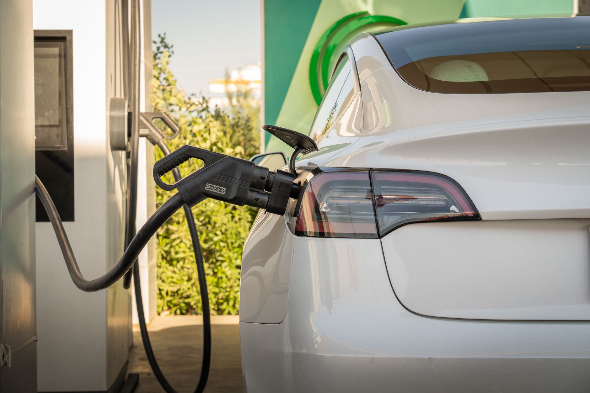 Réparer une batterie plutôt que la remplacer, une piste qui a des limites